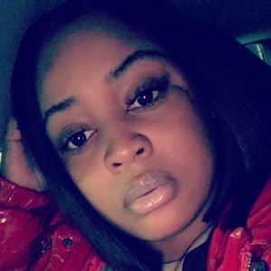 Meet your Posher, Nadja